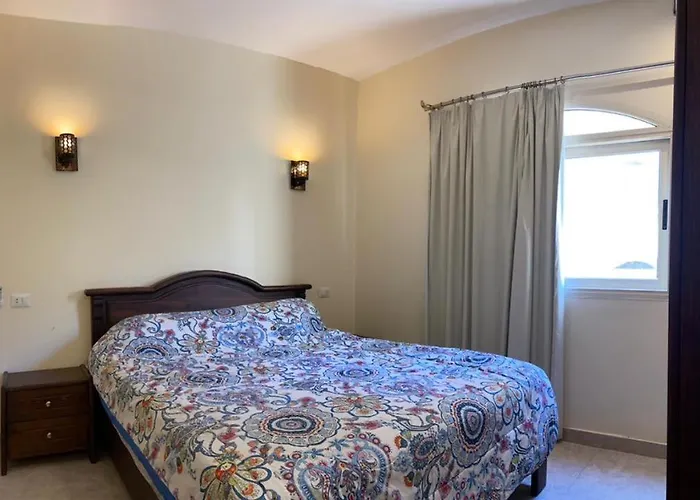 Bahga Palace 1 Residential Апарт-отель 3*