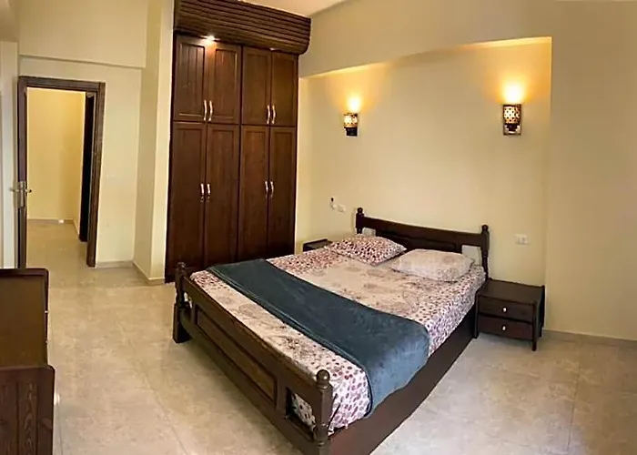 Bahga Palace 1 Residential Апарт-отель 3*